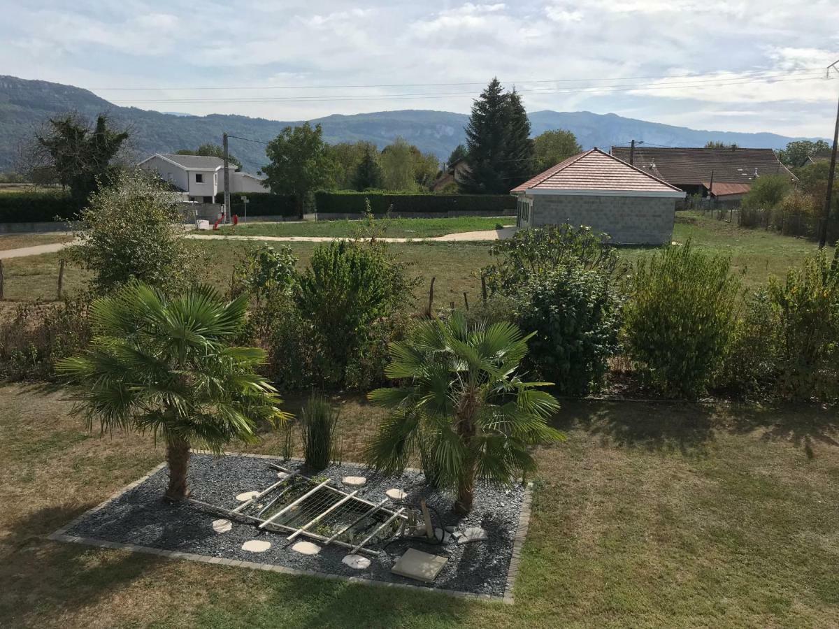 Chez Fabienne Διαμέρισμα Peyrieu Εξωτερικό φωτογραφία